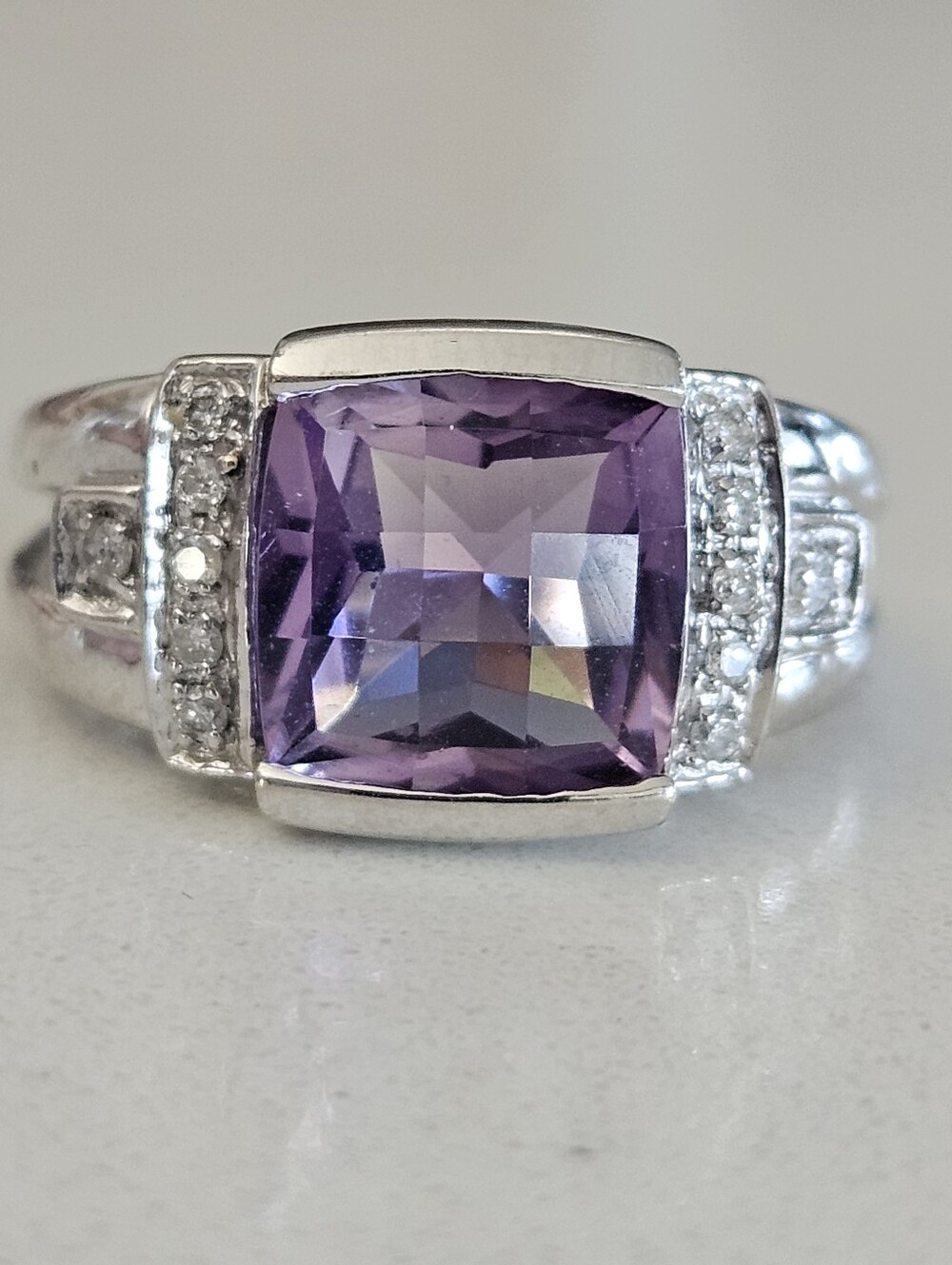 Unique 10.7mm Solid 14k White Gold Amethyst Natural Diamond Modernist Ring